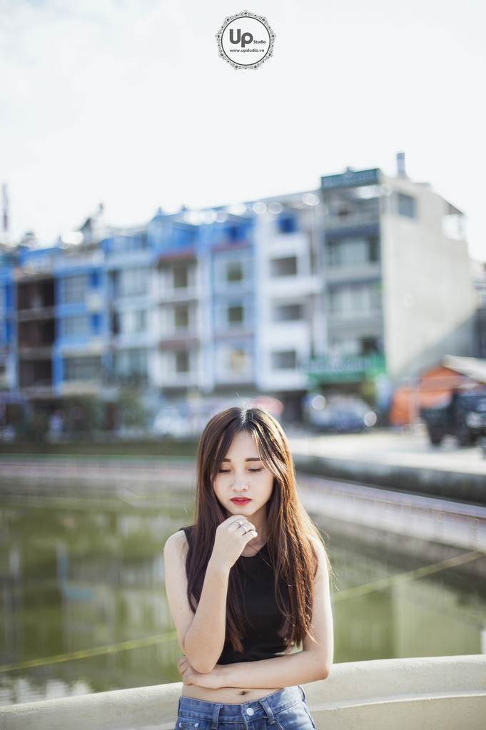 叶子楣三级露全乳视频